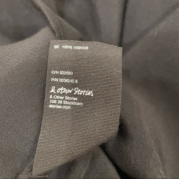 & Other Stories Black Sleeveless Cape Blouse Size 12 - Picture 6 of 6